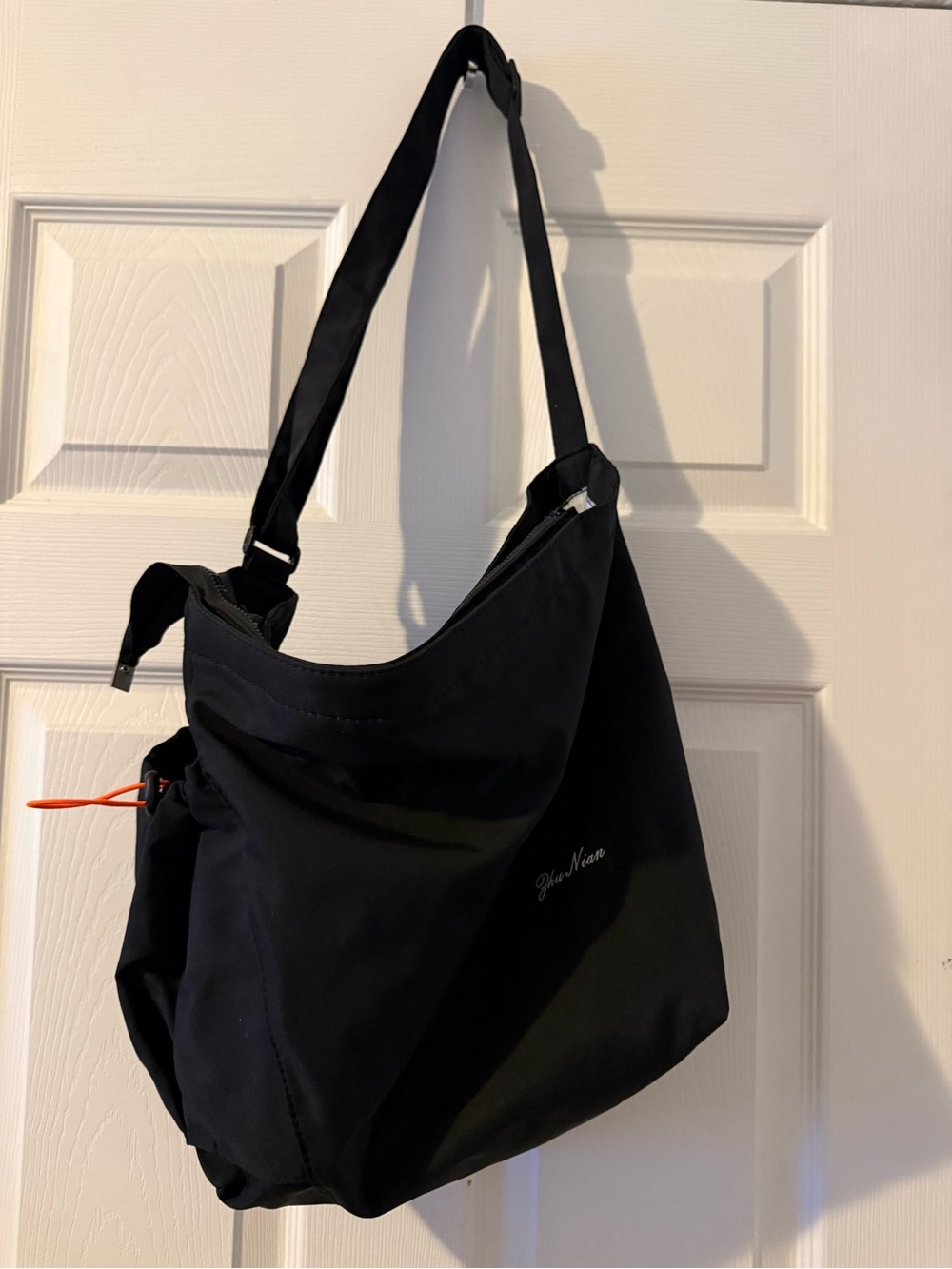 NWT Zhu Nian Black Nylon Crossbody Shoulder Bag Lightweight Travel Purse 💛